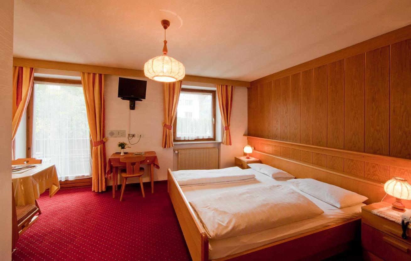 Hotel Rainegg Olang Eksteriør bilde